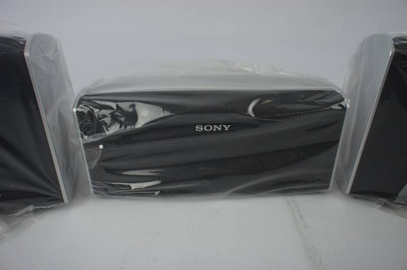 lot 166 image: Sony 5 Speaker Home Theater System