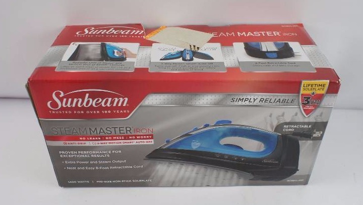lot 191 image: Sunbeam Steam Master 1400 Watt Mid-size Anti-Drip Non-Stick Soleplate Iron