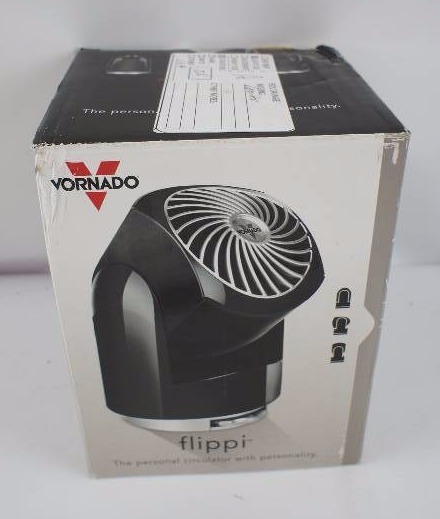 lot 200 image: Vornado Flippi V6 Personal Air Circulator - Black