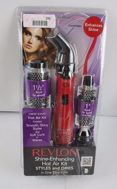 lot 192 image: Revlon Shine Enchancing Hot Air Kit