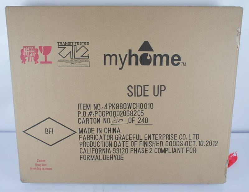 lot 838 image: Myhome Cherry wood cork board