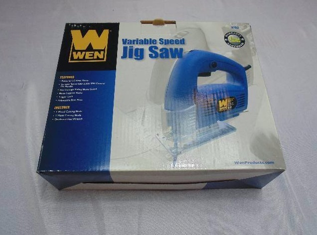 lot 440 image: WEN 3702 Variable Speed Jig Saw