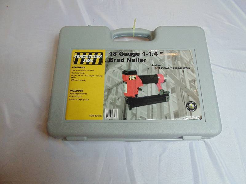 lot 444 image: Construction Zone 18-Gauge Air Brad Nailer 1-14 Inch 61832