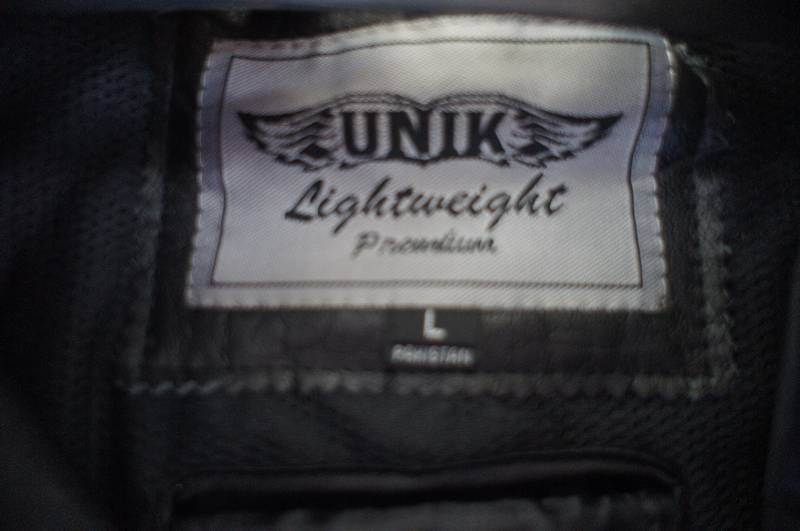 lot 927 image: Unik Lightweight Premium Leather Jacket Size Large