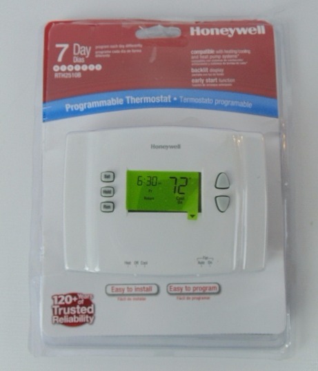 lot 271 image: Honeywell RTH2510B1000A 7-Day Programmable Thermostat