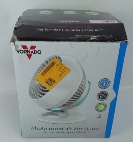 lot 645 image: Vornado 360 Whole Room Air Circulator - White