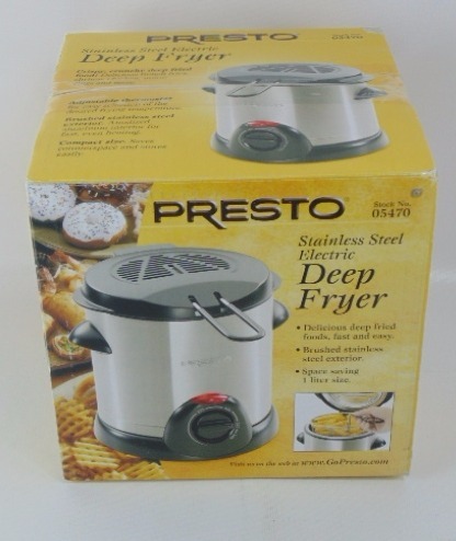 lot 649 image: Presto Stainless Steel Electric Deep Fryer - Silver