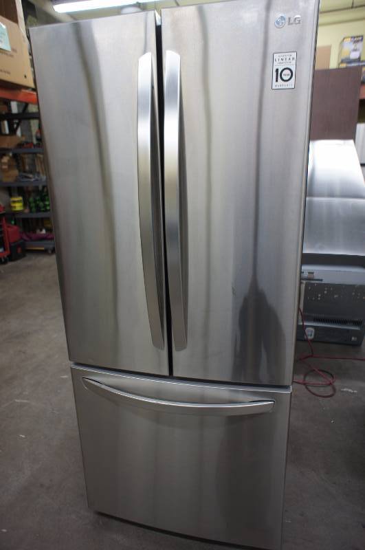 lot 5 image: LG Refrigerator - Model #(LFC22770ST)