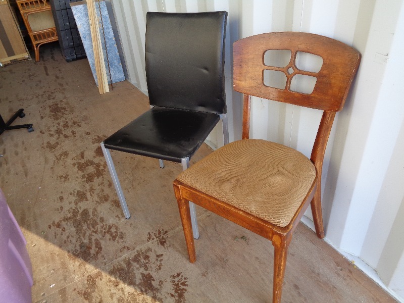 2 Chairs