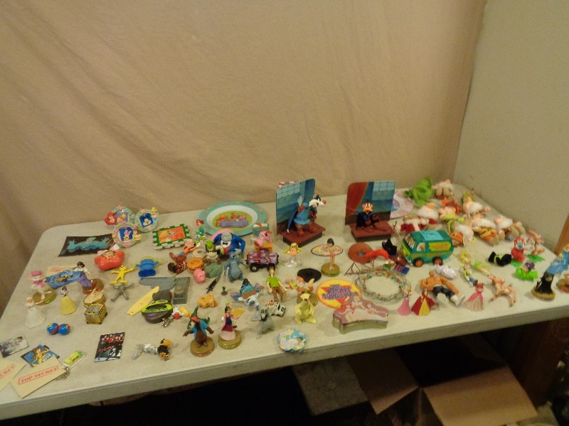 Looney Tunes The Scarlet Pumpernickel Action Figures and More