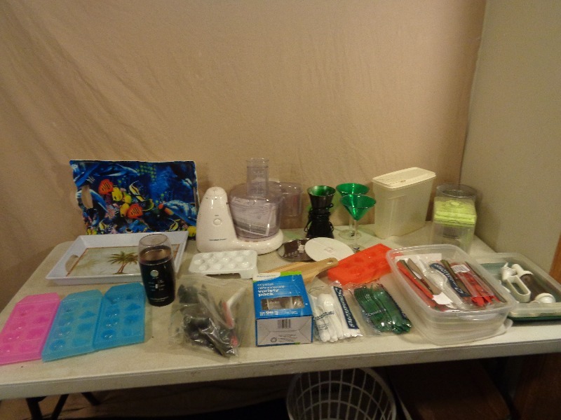 Cake Pop Pan, Hamilton Beach Processor, and More