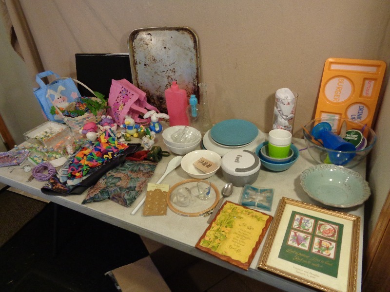 Kitchen Items and Decor