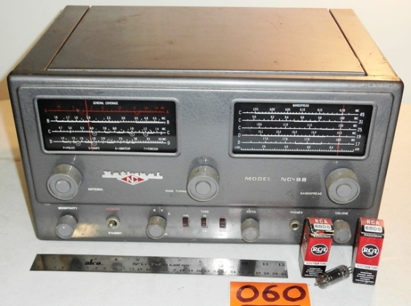 lot 60 image: Awesome National Short Wave Radio.