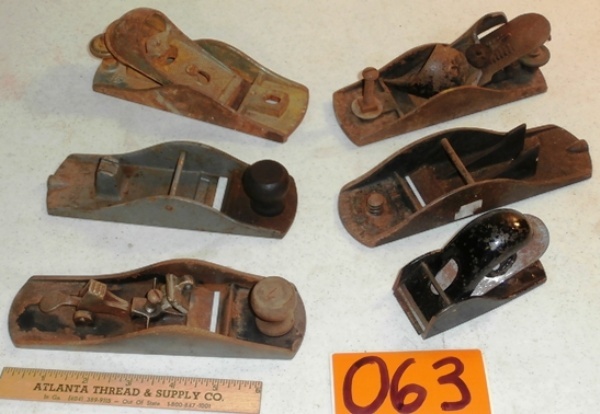 lot 63 image: 6 Vintage Block Planes for Parts