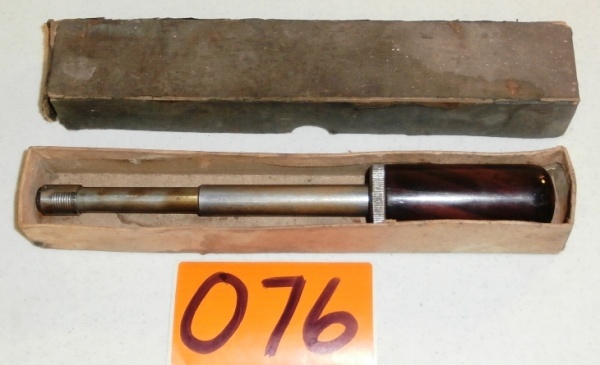lot 76 image: Vintage Greenlee No. 482 Push Drill
