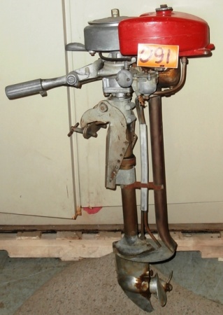 lot 91 image: Vintage NEPTUNE Outboard Motor