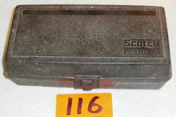 lot 116 image: Vintage 3M Scotch Labeler Kit