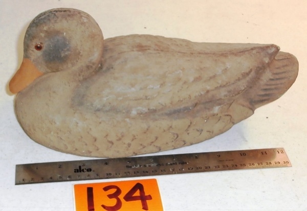 lot 134 image: Vintage Carry-Lite Duck Decoy
