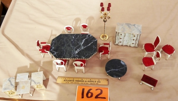 lot 162 image: Group of Vintage Dollhouse Furniture
