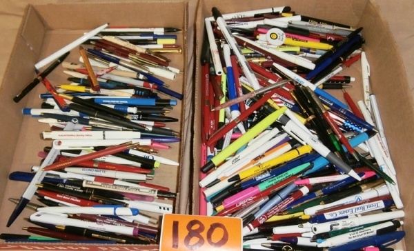 lot 180 image: Large Lot of Ball Point Pens