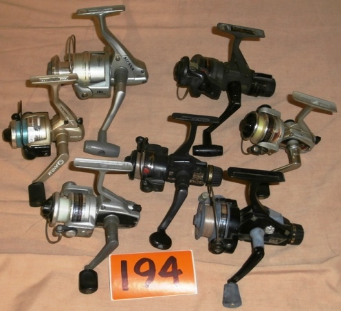 lot 194 image: 7 Older Spinning Reels