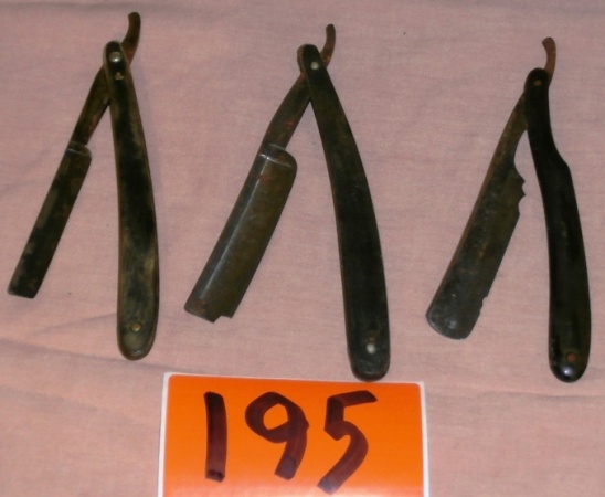 lot 195 image: 3 Vintage Straight Razors
