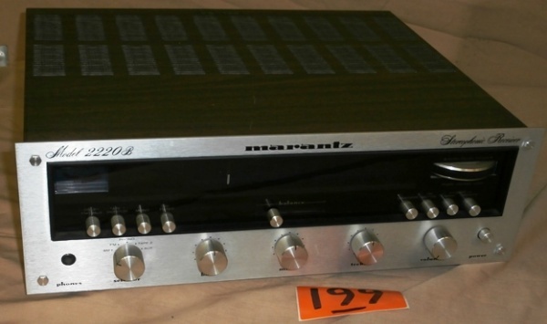 lot 199 image: Vintage MARANTZ Stereo Receiver