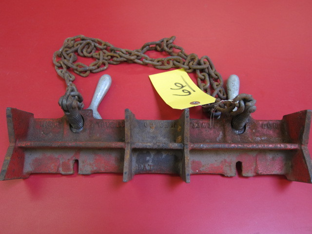 Jewel Straight Pipe Clamp