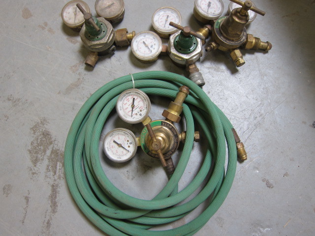 Nitrogen Gas Regulators