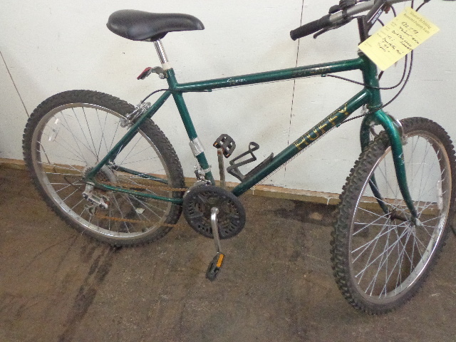 lot 66 image: Huffy 15 Speed