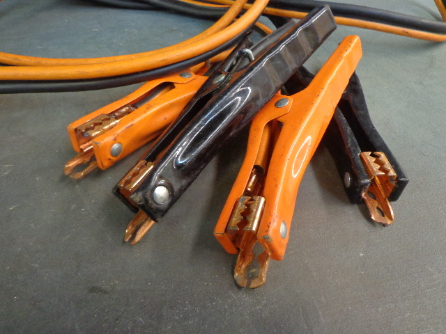 lot 70 image: Jumper Cables