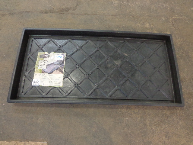 lot 18 image: Black Boot Tray