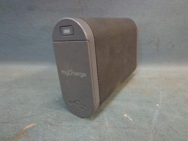 lot 50 image: My Change Speaker