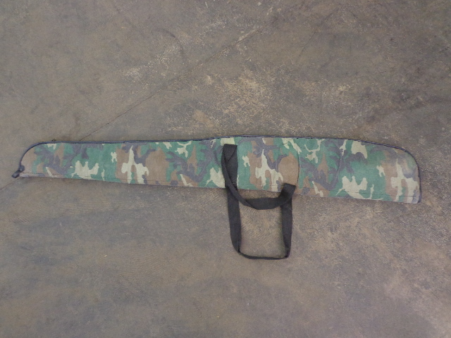 lot 131 image: Soft Gun Case