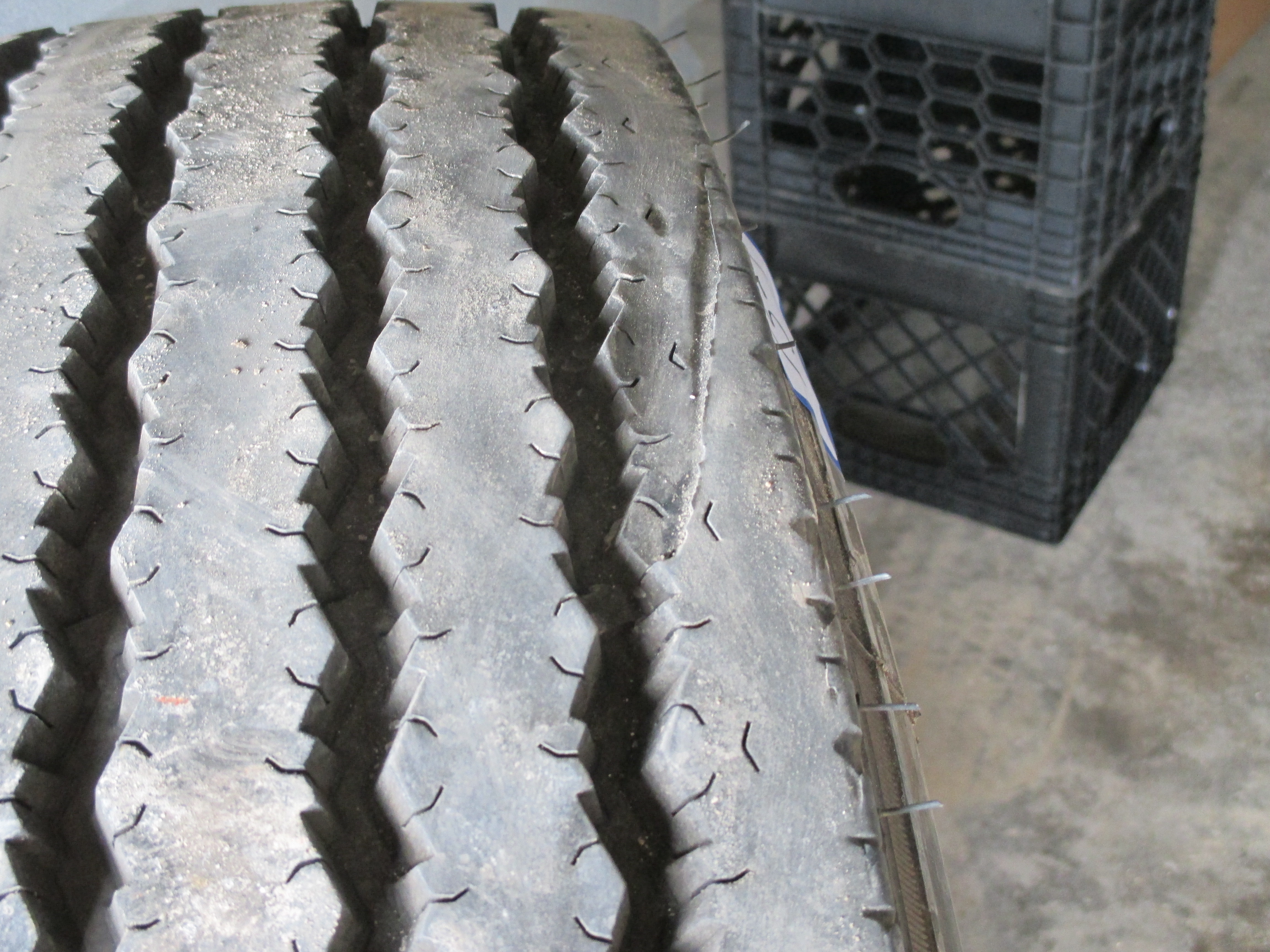 Used Semi tires