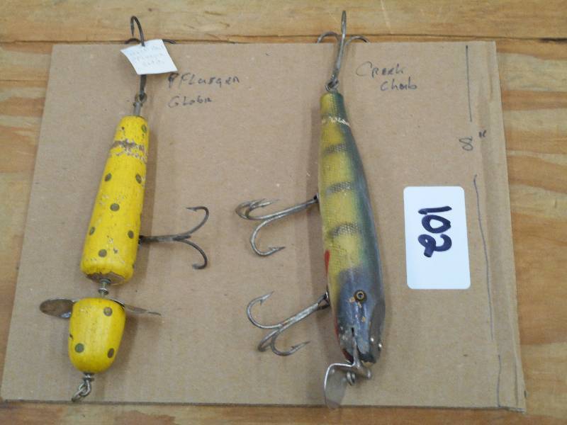 (1) Creek Chub & (1) Pfleuger Globe...