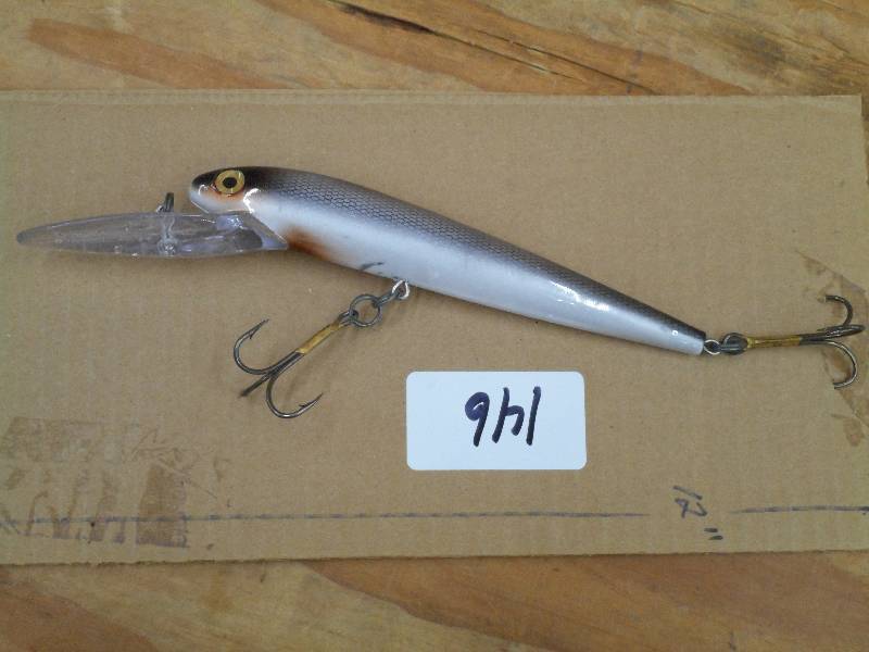 (1) 7 Muskie Lure ...