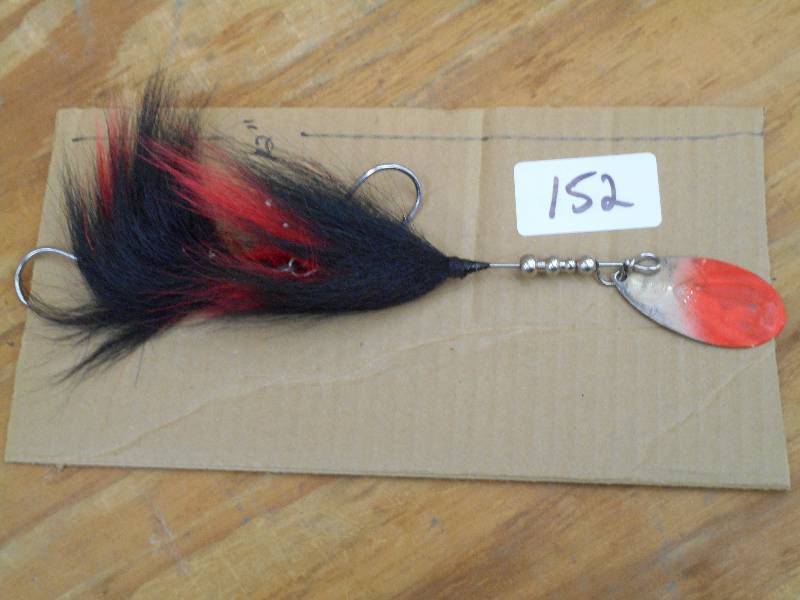 (1) Muskie Spinner Lure ...