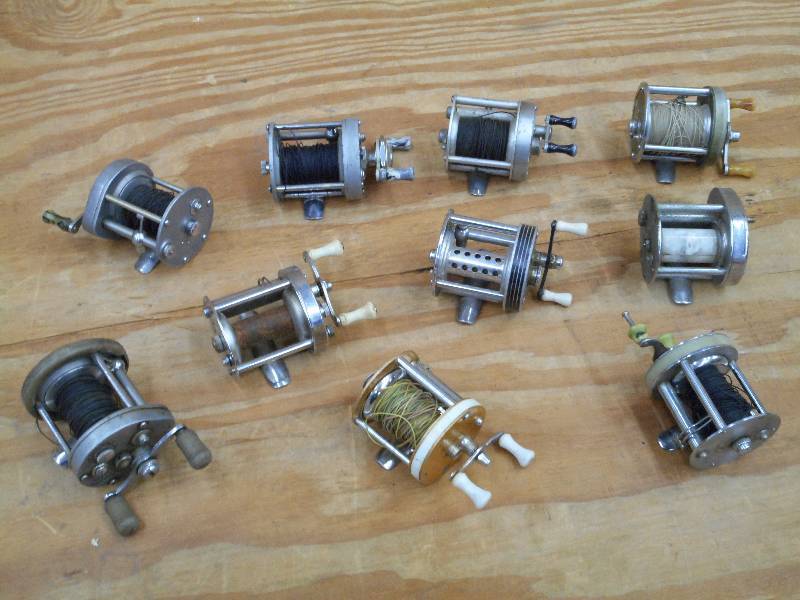 Box Of (10) Vintage Casting Reels ...