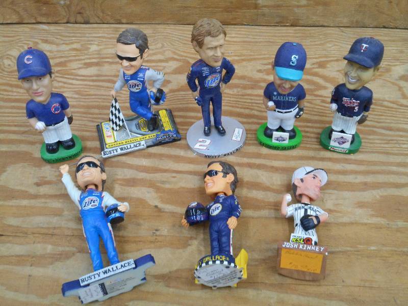 Box Of Collectible Bobble Head Doll...