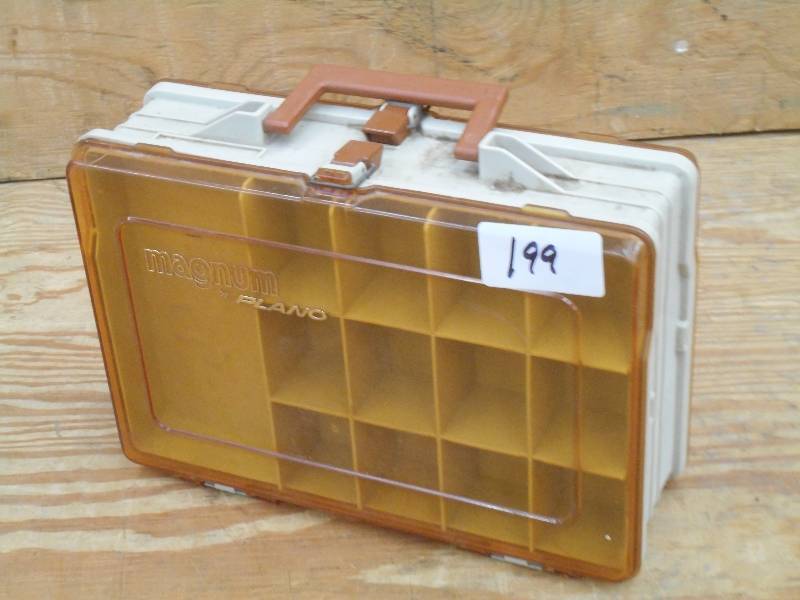Plano Magnum Plastic Tackle Box ...