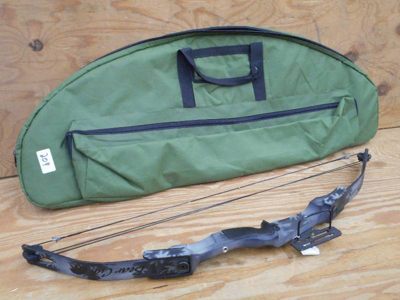 Bear Cub Left-Handed Compound Bow W...