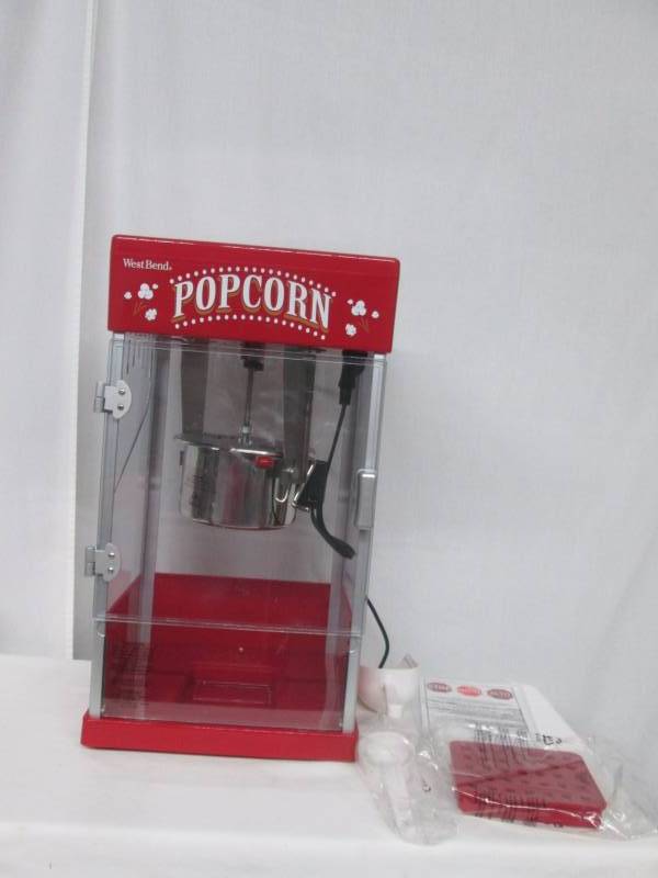 West Bend 32 Cup Theater Style Popcorn Machine