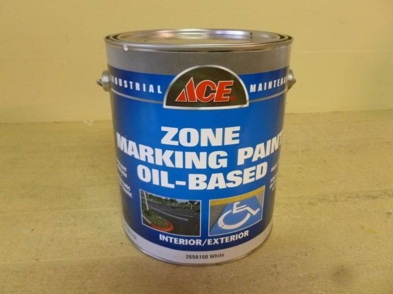 lot 14 image: New Paint