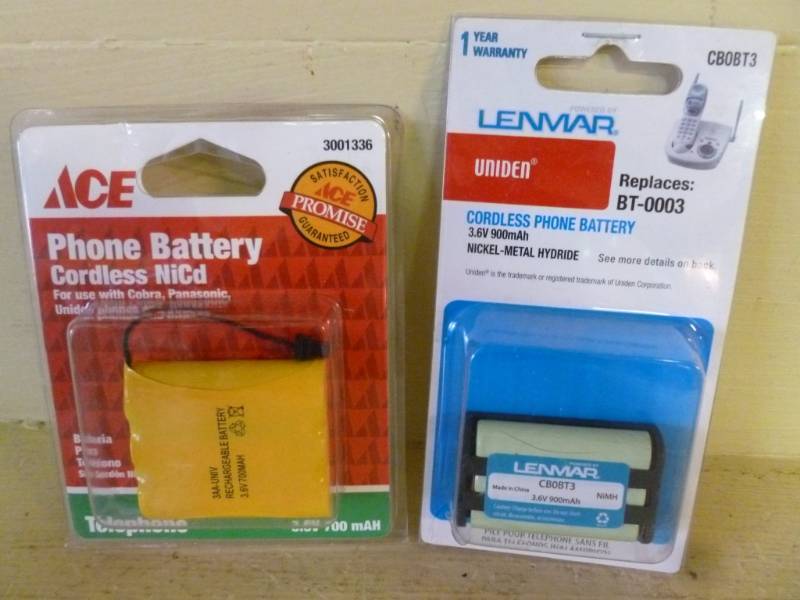lot 33 image: New Cordless Phone Batteries
