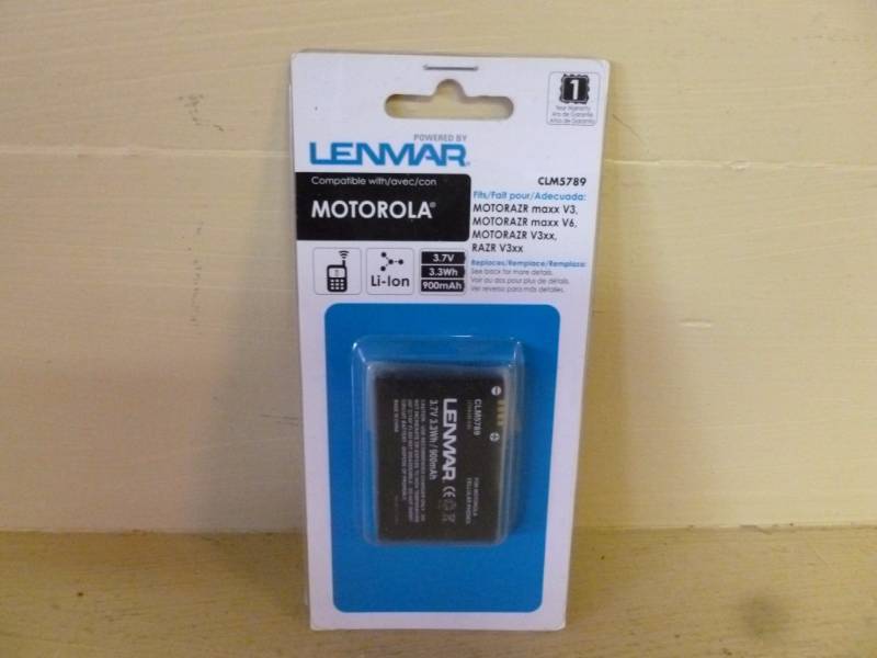 lot 45 image: New Cell Phone Battery