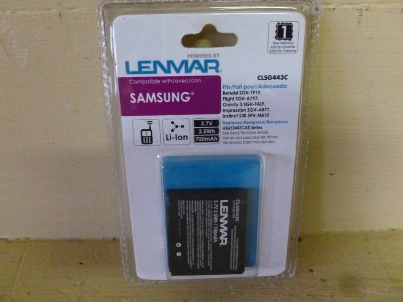 lot 69 image: New Cell Phone Battery