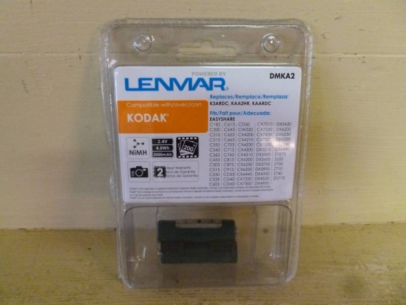 lot 76 image: New Camera Battery
