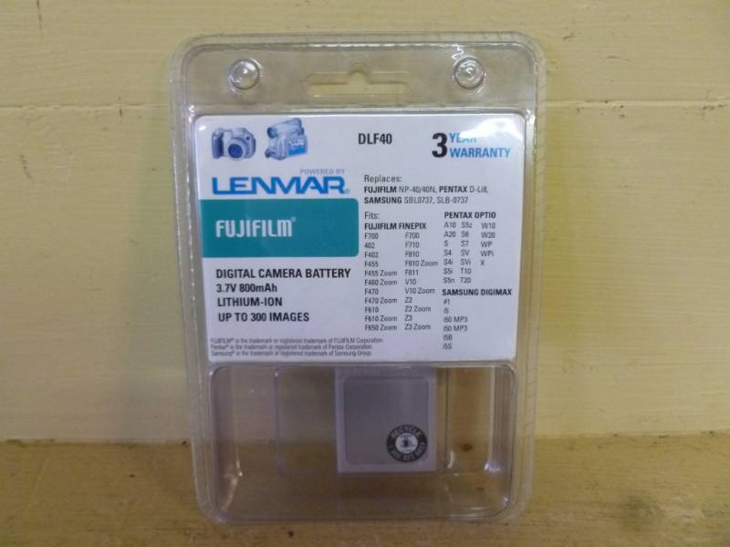 lot 80 image: New Camera Battery