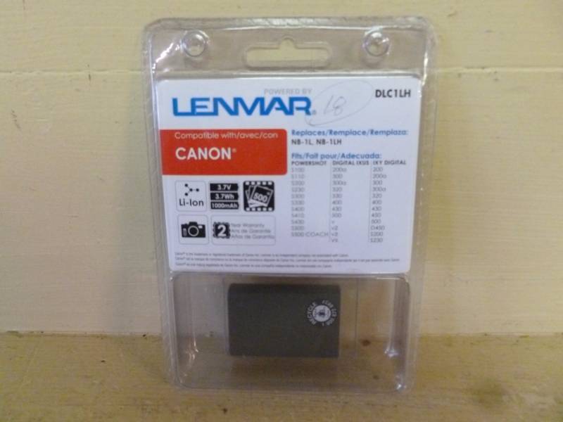lot 82 image: New Camera Battery